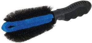 BRUSH WHEEL WITH BRAKE DUST REMOVER